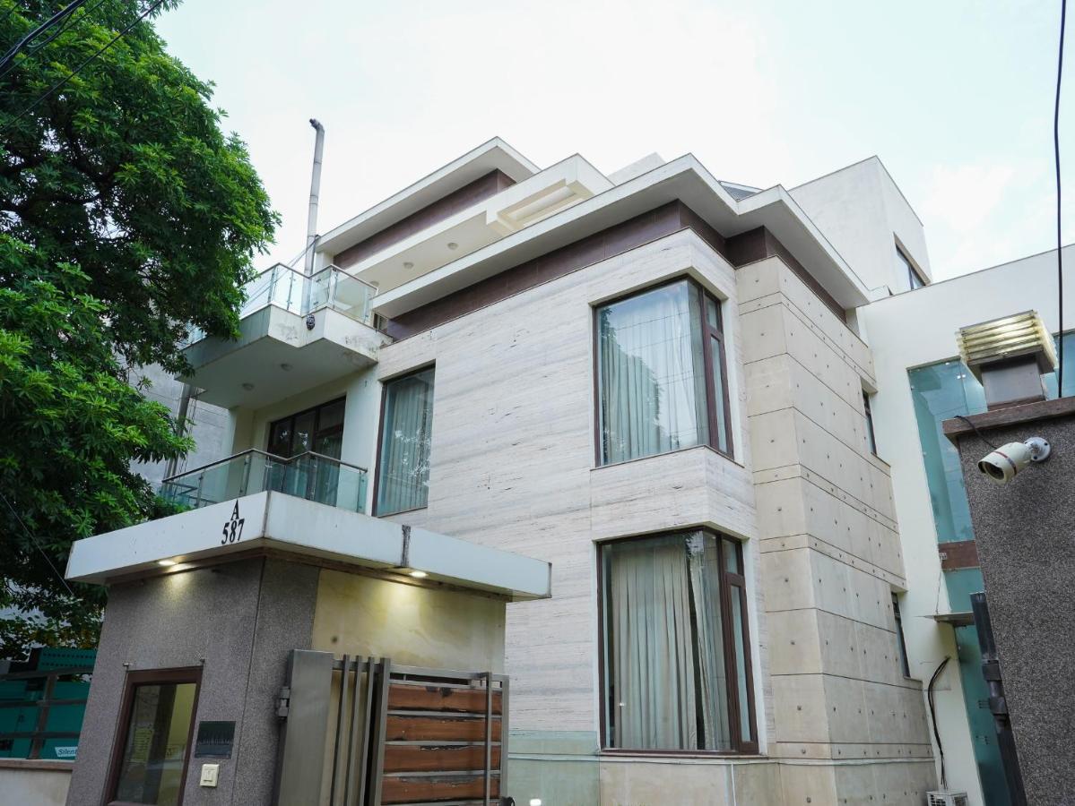 Lime Tree Hotel Sushant Lok Gurgaon Sector 29 Next To Iffco Chowk Metro Exterior foto