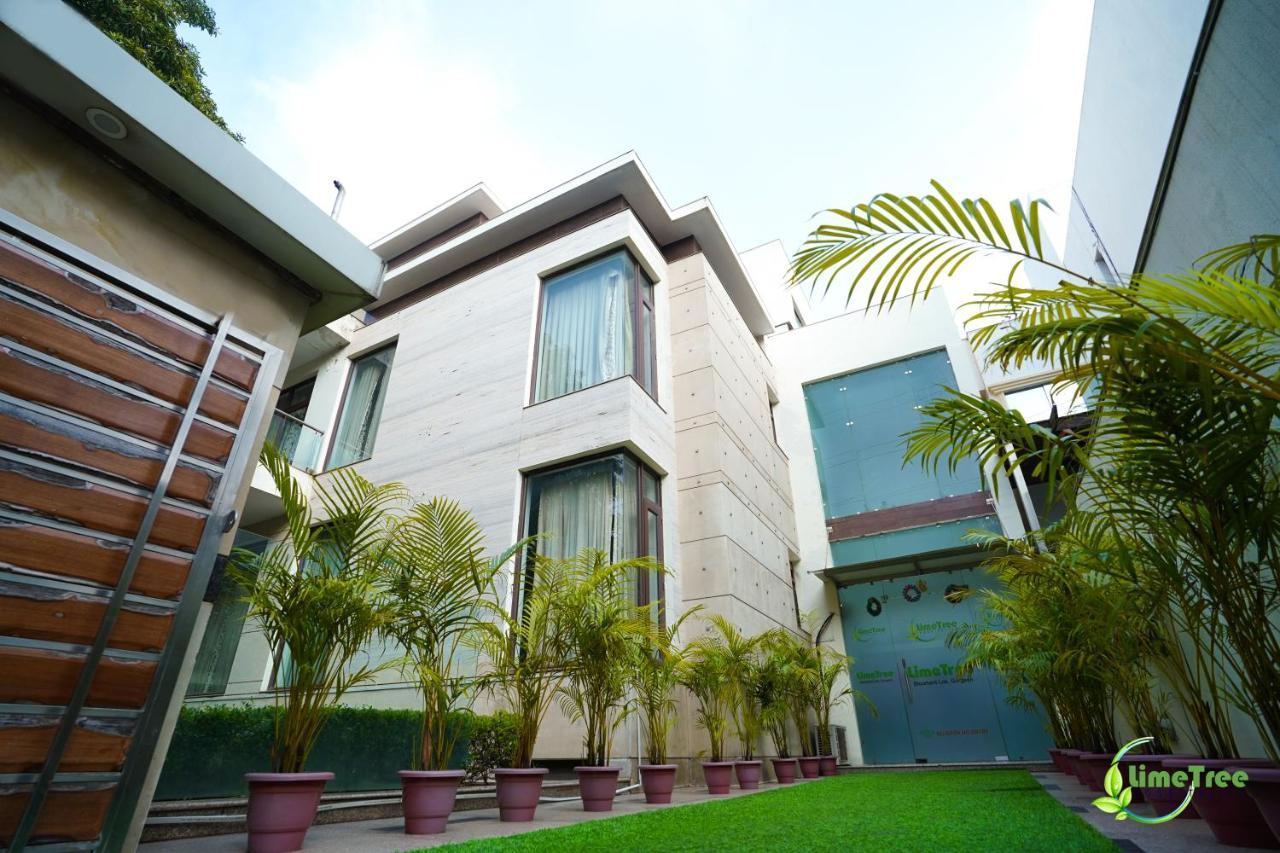 Lime Tree Hotel Sushant Lok Gurgaon Sector 29 Next To Iffco Chowk Metro Exterior foto